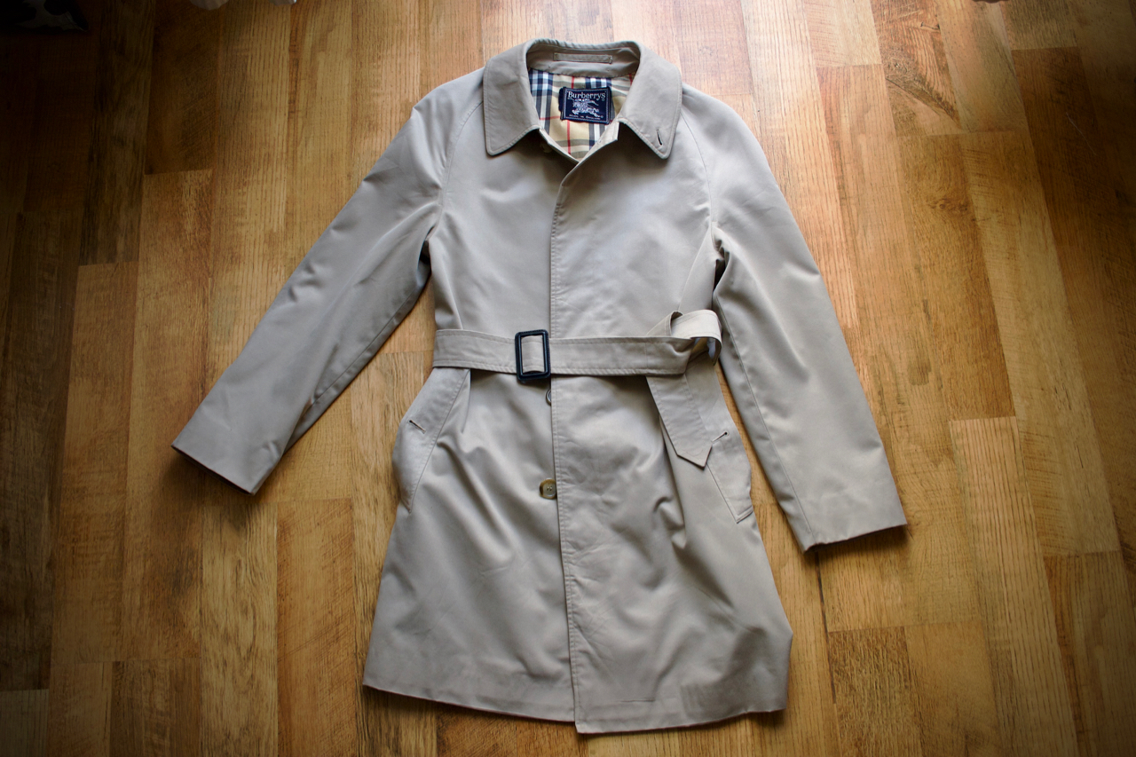 burberry-gentleman-style-trenchcoat-mac-kabat
